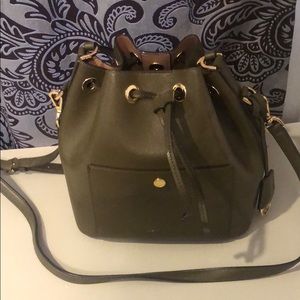Michael Kors Bucket Bag Olive Green